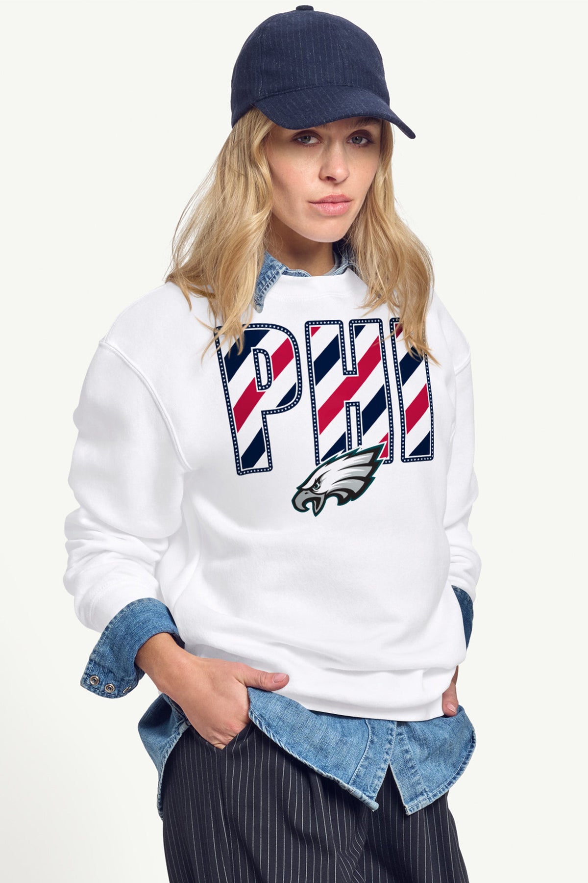 WOMENS PHILADELPHIA EAGLES STARS AND STRIPES SWEATSHIRT - White