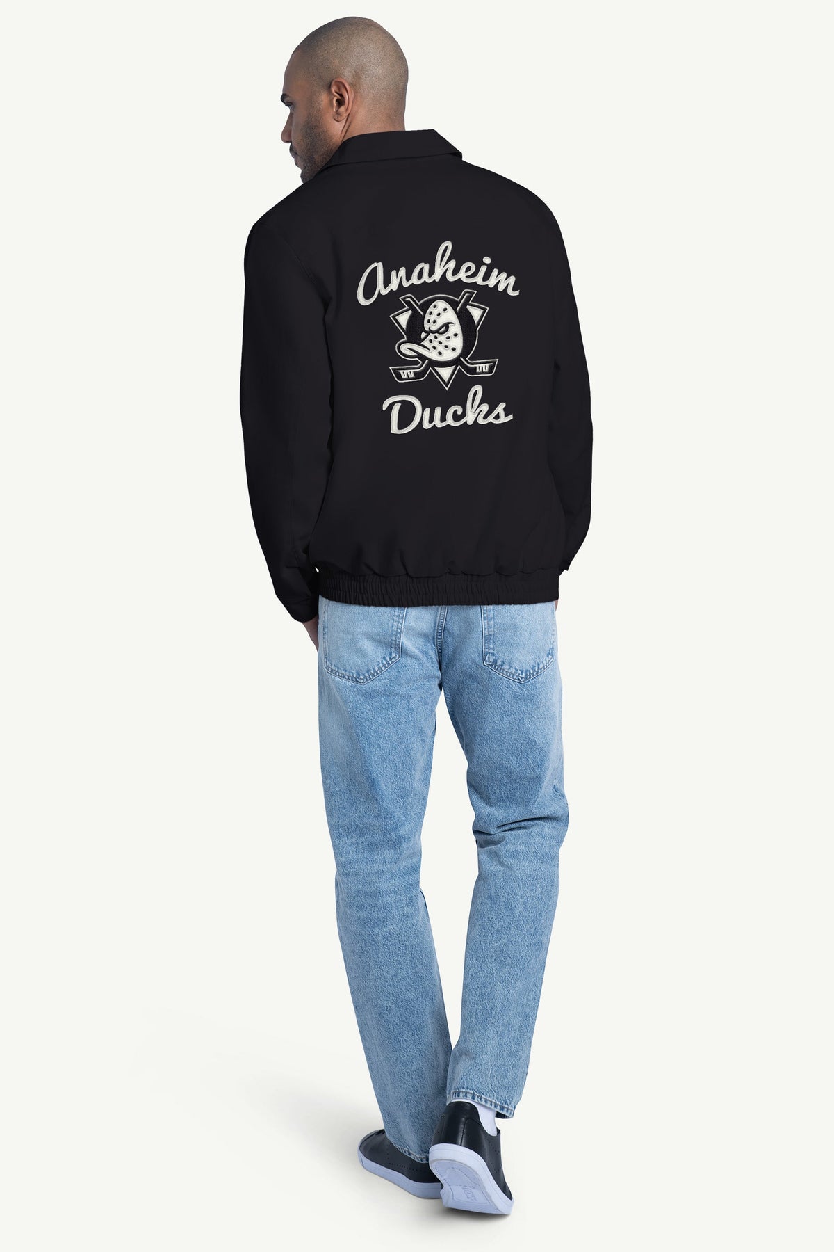 MENS ANAHEIM DUCKS CENTER SQUEEZE SWEATSHIRT Black | Starter