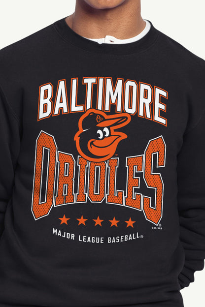MENS BALTIMORE ORIOLES CENTER SQUEEZE SWEATSHIRT - Black