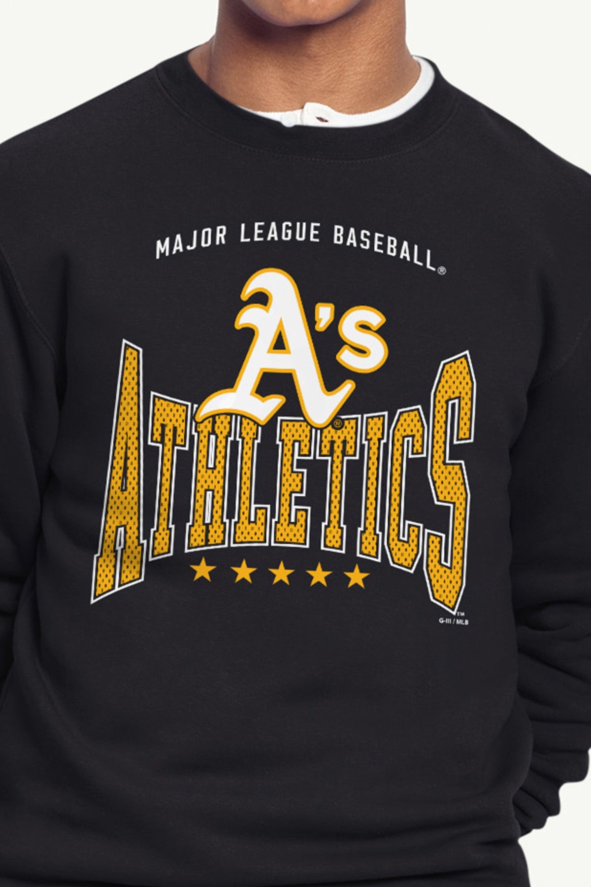 MENS ATHLETICS CENTER SQUEEZE SWEATSHIRT - Black