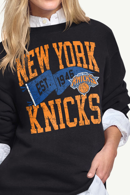 WOMENS NEW YORK KNICKS PENNANT SWEATSHIRT - Black