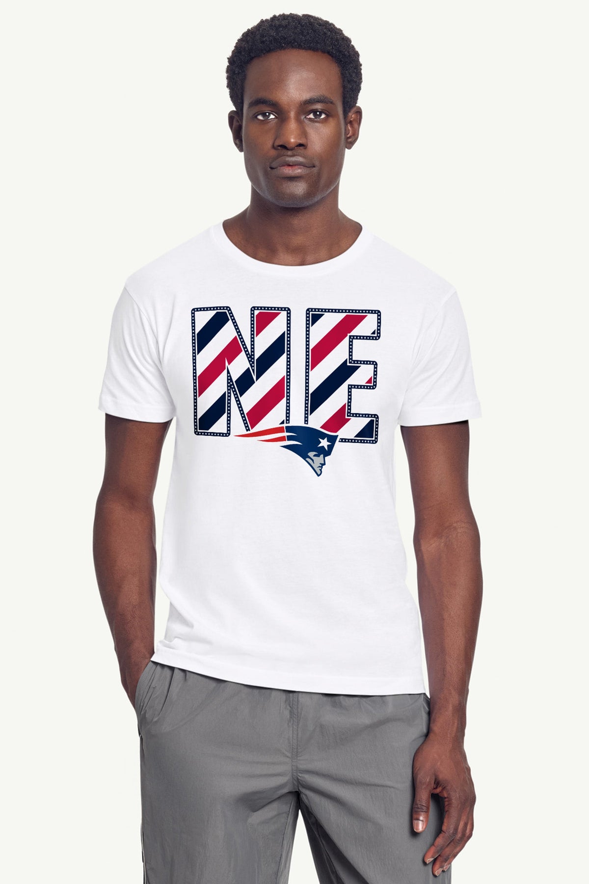 MENS NEW ENGLAND PATRIOTS STARS AND STRIPES T SHIRT - White